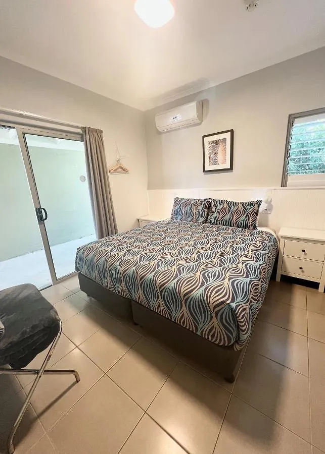 Noosa Flashpackers Sunshine Beach 0*,  Australie