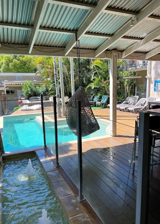 Noosa Flashpackers Sunshine Beach Australia