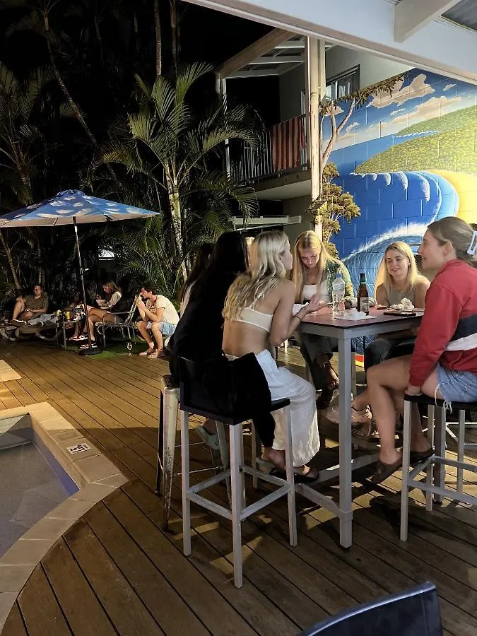 Noosa Flashpackers Sunshine Beach Australia